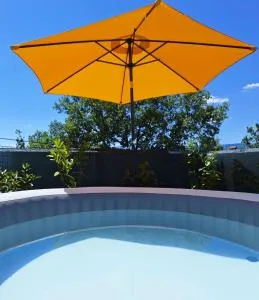 Apartment Tanya - Hosti