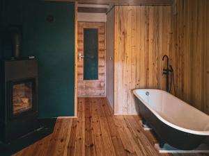 Grapa - Magiczna Leśna Chata