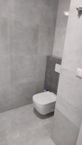 Air conditioned 2 room Apartment Vienna Gate, 4