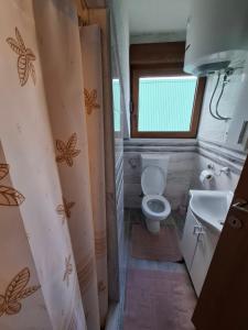 Chalet LENA & One Bedroom Apartment Lena