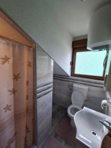 Chalet LENA & One Bedroom Apartment Lena