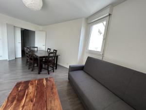 Appartements A 500m Paris, 130m2 avec 4ch, balcon et parking : photos des chambres