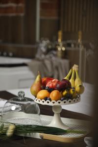 Design Apartment GRAND SPA LUX 4 STAR "MALIBU" Completely PRIVATE Wellness & Spa FREE INCLUDED Jacuzzi & Salt Wall & Fire place & 3D Ceilings & Business WiFi & NETFLIX & LED Lights & Keyless code entry & FULL SMART APP & SECURE 2 Parking place