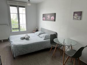 Studio Disneyland Paris - 3hvězdičkové hotely ve městě Serris