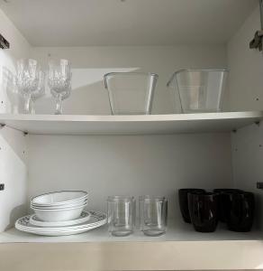 Jennifers Abode - 101 Newport Boulevard Pasay