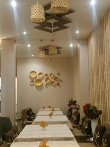 RK Hotel & Restaurant