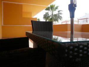 Terry - 2 Bed 2 Bath Ground Floor Apartment with Direct Access to the Communal Pool