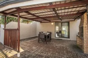 Banana Beach Club B5 - Anerley