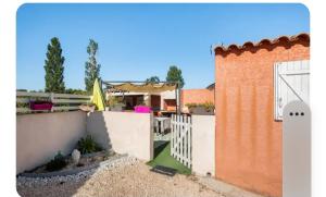 Maisons de vacances Villa provencale 10 mn des plages : photos des chambres