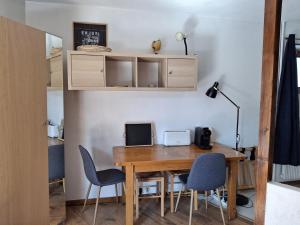 Appartements Studio cosy avec balcon, au centre de Brides-les-Bains, proche thermes et telecabine - FR-1-512-74 : photos des chambres