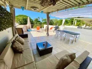 Sun And Waves Getaway - Cacique