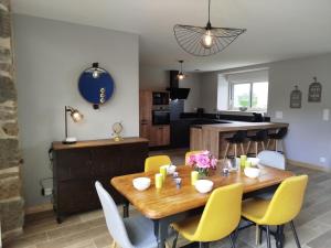 Maisons de vacances Gite La grange bien etre en baie du Mont St Michel : photos des chambres