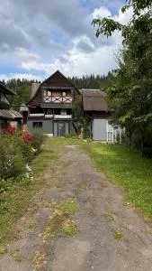 Гостьовий будинок - Bukovets