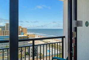 Ocean View Queen Suite 10th floor Myrtle Beach