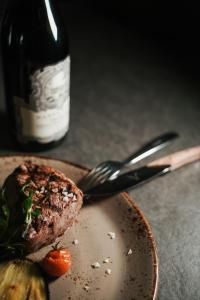 La Tambra - Residence - Central with Restaurant