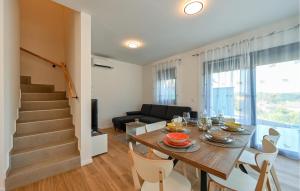 Pet Friendly Home In Margecan