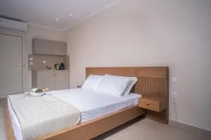 kyparissis first class - 卡兰兹拉