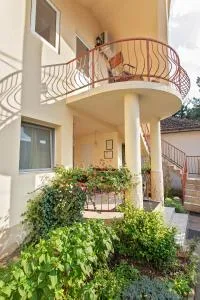 Casa Ormenisan - Baile Felix