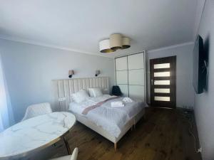 Baltic Luxury Gold