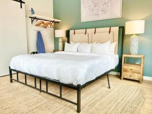 Grand Downtown San Diego Apartment