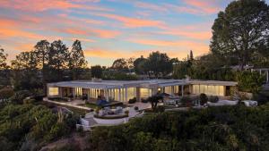 Trousdale Grand