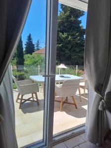 Apartmani Maslina 