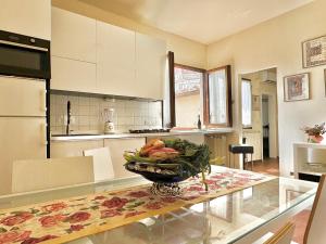 Historic Florence Apartment with Duomo View