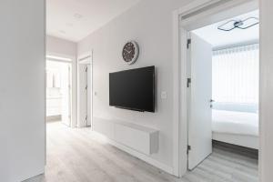 Bright Private Modern 2BD1Bath Bebek Gem! #247