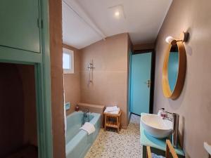 Hotels Hotel de France : photos des chambres