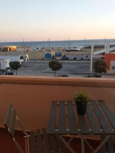 Lisbon Beach Flat- Costa Caparica