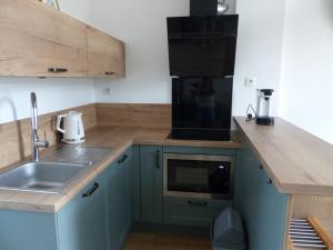 Appart avec terrasse, AirCon & parking clos