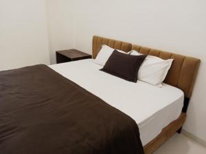 Hotel Kiwi Inn Vijaynagar Scheme 78