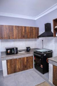 Modern Apartment in Nyali with AC, Washing Maxine & Pool