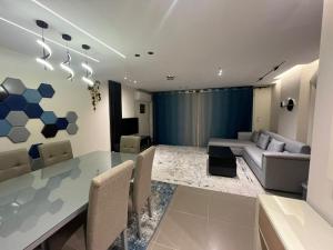 JAYD Compound in front of EL REHAB COMPOUND, 3 bedrooms, new cairo