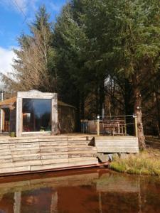 Otter - Eco Bothy with Hot Tub
