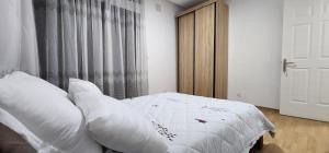 Le Roc Apartments Ambatobe