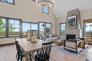 Quaking Aspen Heights