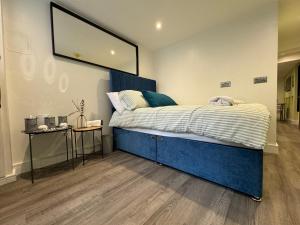 Entire Luxury Southgate House