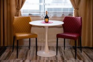 Studio Building Stefan Lake