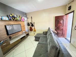 SOBRADO COM 3 QUARToS