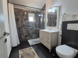 E&E Apartments Paradise Valley