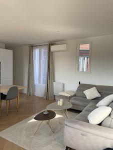 Superbe appartement lumineux et cosy proche Paris