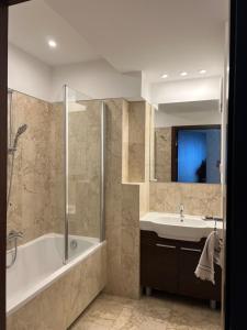 Mieszkanie z dużym tarasem w centrum Warszawy