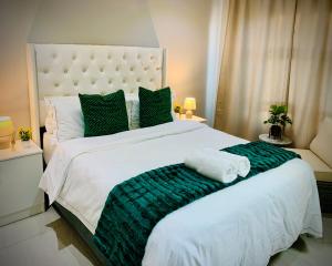 Alamar Self Catering Apartment 39 Ongwe