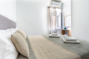 Cozy coastal apartment in Heraklion