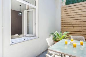 Cozy coastal apartment in Heraklion