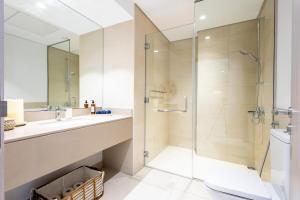 Cozy 1br Apartment In Waters Edge, By Voyage