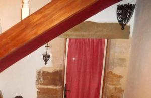Sejours chez l'habitant Logis de La Meschaussee, dans donjon du XIe siecle : photos des chambres
