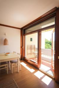 Sunny Troia beach apartment