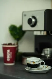 M & M Studio - 6 Martie